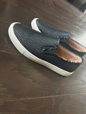 Indigo Black Woven Slip-On Kids Sneakers